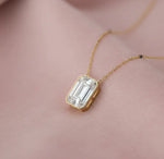 Load image into Gallery viewer, Grand Emerald 1.57 ct lab grown Solitaire Mangalsutra
